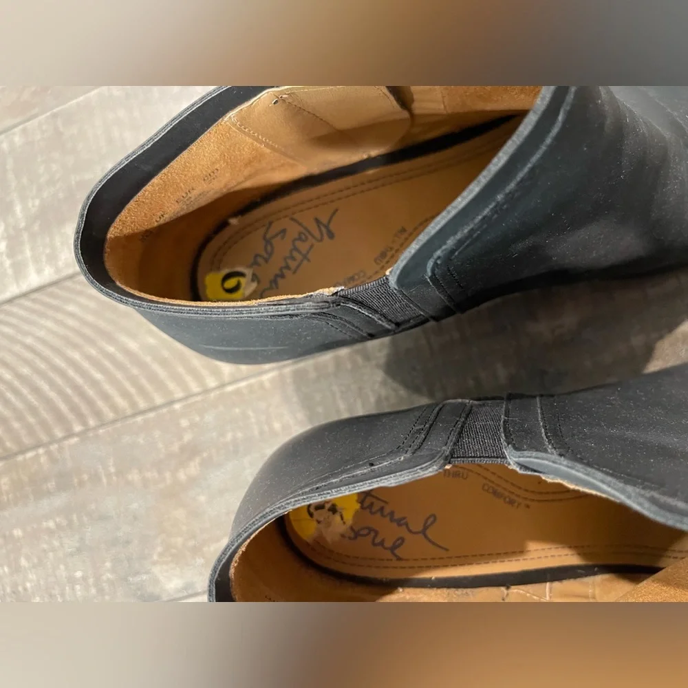 Shoes - Picture 3 of 5